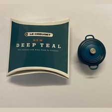 Le Creuset Round Magnet Deep