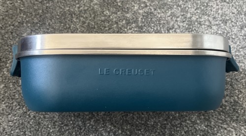 Creuset the deep teal - on, go