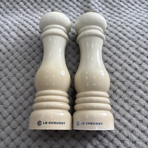 Creuset salt and - le, pepper