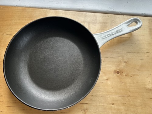 White cast iron - white,