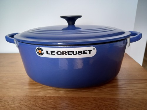 Creuset signature cast - le,